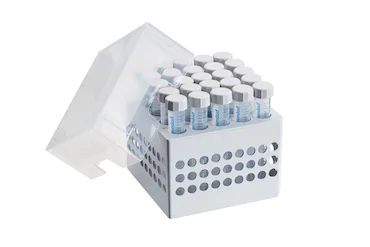 艾本德儲存盒 5 × 5, 可放置 25  個(gè)試管，15  mL，2  件，高 127  mm，5  英寸，聚丙烯材料，可耐受最低 -86  °C，可高溫高壓滅菌，帶蓋子并具有數(shù)字字母標(biāo)識