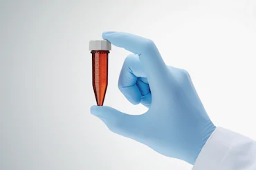 艾本德Eppendorf Tubes? 5.0 mL 帶螺旋蓋, 5.0 mL, 無菌、無熱原, 無RNase和DNase, 無DNA, 琥珀色（光保護）, 200 個 (2 包 × 100 個)貨號